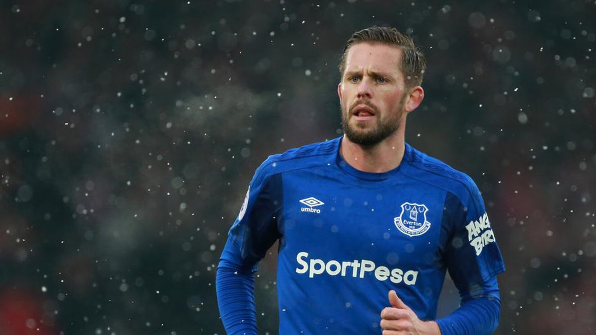 巴西球员用葡萄牙语吐槽对手裁判不管，巴西怎么说葡萄牙语
